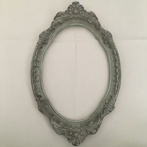Vintage frame wall art shabby chic French country oval painting round